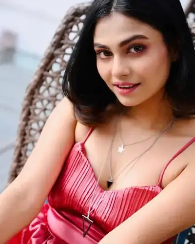 Call Girls Service in Somajiguda